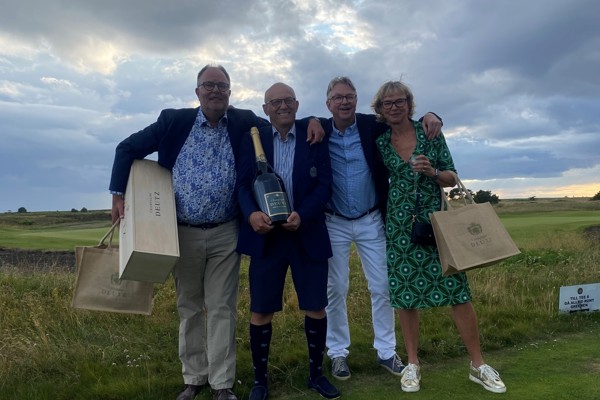 Champagne Deutz Hundramannagolf
